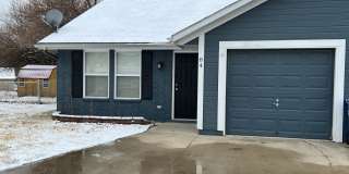 2 Bedroom Duplex in DTLS Gallery 1
