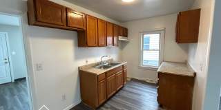 Stunning 3 bedroom / 1.5 bathroom house now available for rent! Gallery 10