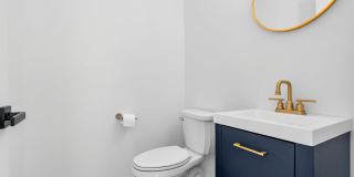 413 Lellyett Street Gallery 25