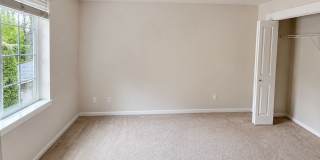 Spacious 5-Bed, 2.5-Bath Single-Family Home in Redmond Gallery 29
