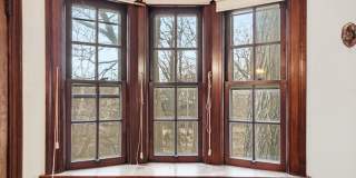 Private House on iuka ave Ravine – Central Campus – Newly Renovated - Flexible Pricing Gallery 31