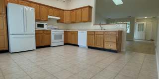 1727 Chestnut Dr Gallery 9
