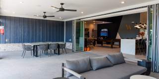 The Warren Gallery 14