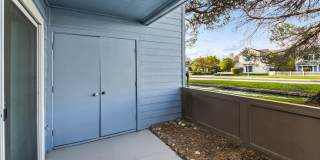 Lantern Cove Gallery 18