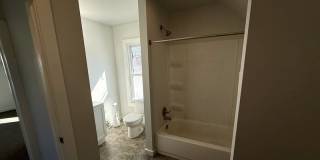 417 9th St NW Gallery 10