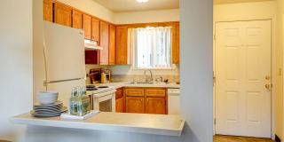 Spacious and immaculate townhomes! Gallery 16