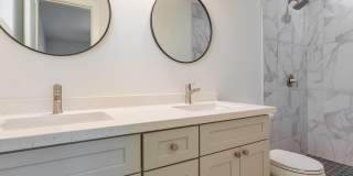 2333 E Paradise Drive Gallery 21