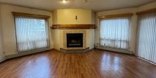 2 bed/ 1 bath condo in UMED Gallery 1