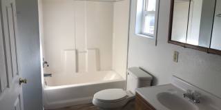 Fantastic 4 bedroom 2 full bath, Gallery 4