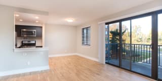 Munson Hill Towers Gallery 10