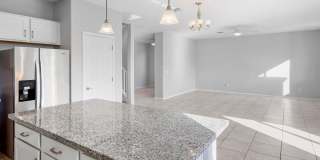 7135 W Rancho Drive Gallery 25