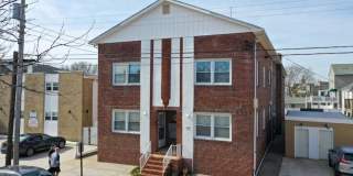 16 N Sacramento Ave Gallery 1