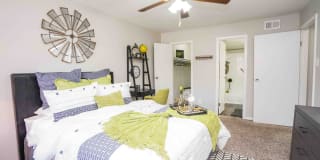 3 Corners East Gallery 28