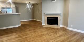Oak Park updated 1 Bedroom with mountain views Gallery 1