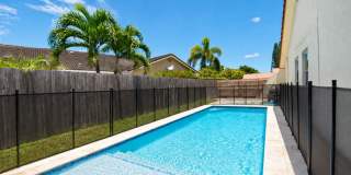 7407 SILVER WOODS Court, Boca Raton  (Unincorporated) , FL 33433 - 3317 Gallery 1
