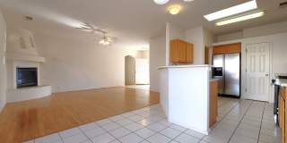 Beautiful 4 Bedroom, 2 Bath In The NW! Beautiful 4 Bedroom, 2 Bath In The NW! Gallery 4