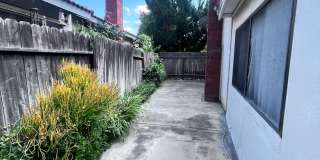 Colton Home in Cooley Ranch w/ Gardener Included Colton Home in Cooley Ranch w/ Gardener Included Gallery 21