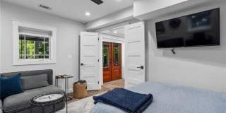 663 Yorkshire Road NE Gallery 77