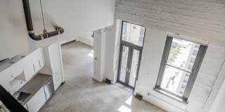 The Drakestone Gallery 76