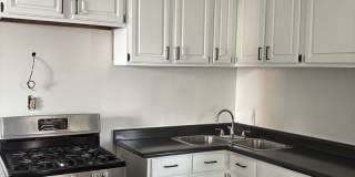 2737 W Belmont Avenue Gallery 8