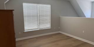 Beautiful 2BR (plus Loft) Furnished Home! Gallery 31