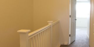 Beautiful 3 BR/3 1/2 BA Townhouse in Stonegate!! Gallery 10