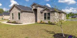 112 Gwendolyn Avenue Gallery 1