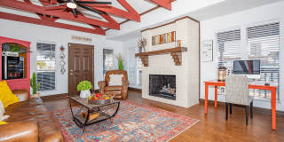 Fredericksburg Place Gallery 16