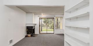 Sunn Fjord Condominium Gallery 22