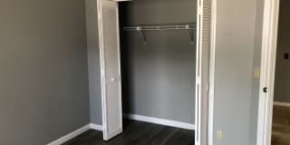 2 bed 2 bath, great location 2 bed 2 bath, great location Gallery 8