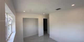 1606 NW 12th Ave Gallery 28