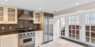 3341 DENT Place NW Gallery 7