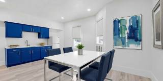 526 W Munson Gallery 3