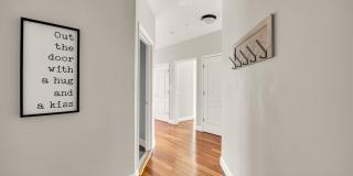1601 LADUE Court Gallery 27