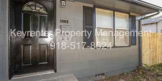 Beautiful 2 Bedroom Remodel! Available Today! Gallery 6
