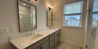 Stylish New Home Surrounded by Greenbelts and Outdoor Recreation Gallery 14