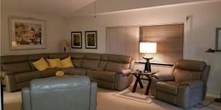 Rose Garden Furnished Unit Available May - Nov Gallery 18