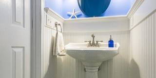 2102 FIRST Street Gallery 12