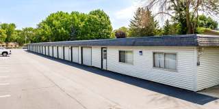 The Oaks of Lakeville Gallery 44