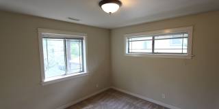 Spacious 3BR home Near NAU | New Carpet + Parking for 3 Vehicles Spacious 3BR home Near NAU | New Carpet + Parking for 3 Vehicles Gallery 10