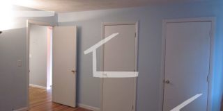 Nice 2 bed in Allston Gallery 1