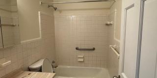 3735 Lovell Avenue - 3 Gallery 4