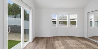 Designer Mid-City/Fairfax House + Studio | Dog Run & Private Orchard | 3-Car Parking Gallery 20