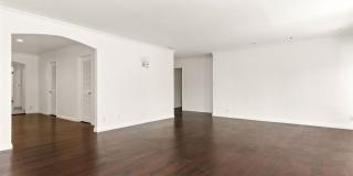 1605 Loma Vista Drive Gallery 1