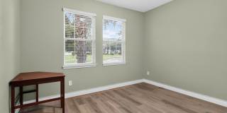 Charming 4BR Townhome in Winter Garden Gallery 13