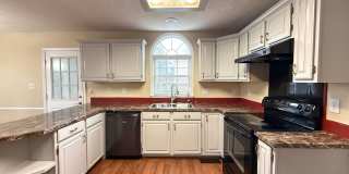 928 Heatherstone Drive Gallery 5