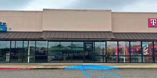 2880 LOUISVILLE AVENUE Gallery 1