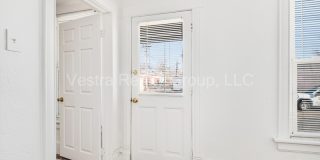 1622 West 38th Avenue - 1 Gallery 6