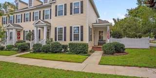 Three Bedroom Townhome in Southwood Gallery 1