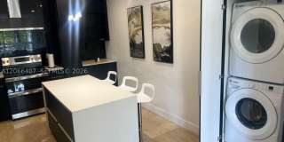 701 N 14th Ave Gallery 9